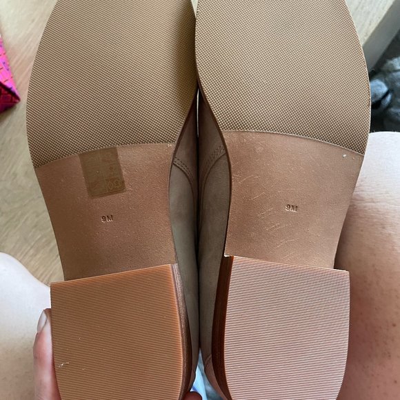NEW Tory Burch Ankle Bootie Tan Suede 9 - Picture 2 of 7